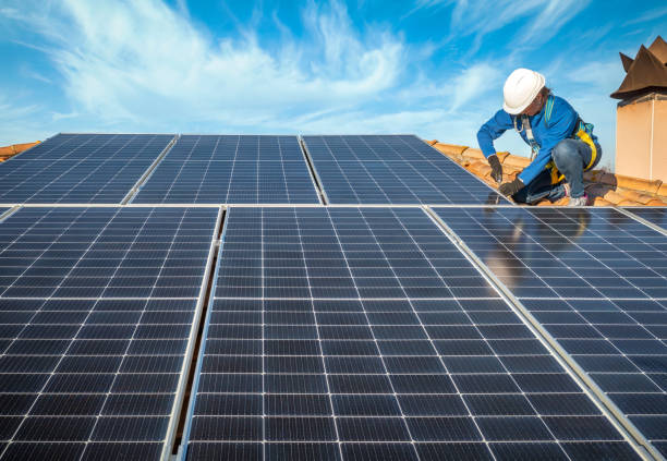 Best Roof Maintenance and Cleaning  in Lathrup Village, MI